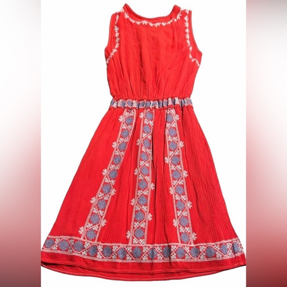 CHELSEA & VIOLET EMBROIDERED DRESS. RED SLEEVELESS BOHO DRESS. LINED SKIRT. - Picture 3 of 14